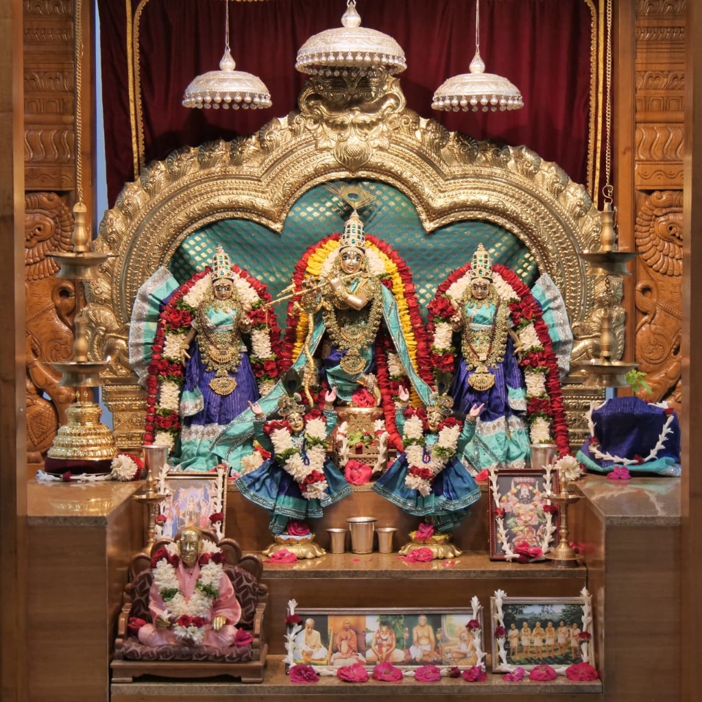Nitya Aradhana Seva